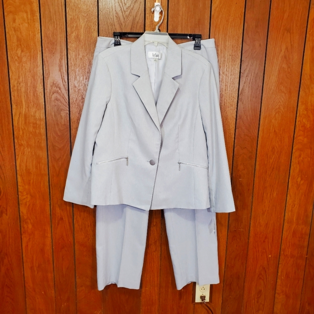 Le Suit Light Gray Pantsuit